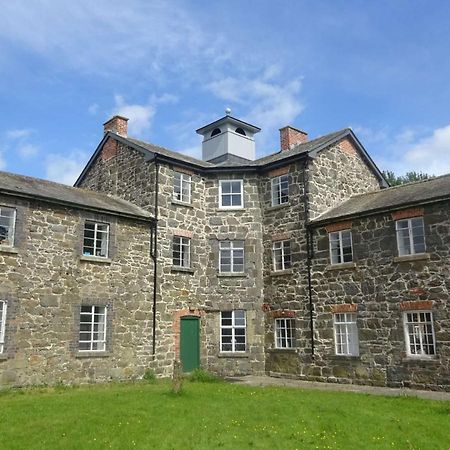 Hostel Llanfyllin Workhouse - Y Dolydd Exteriér fotografie
